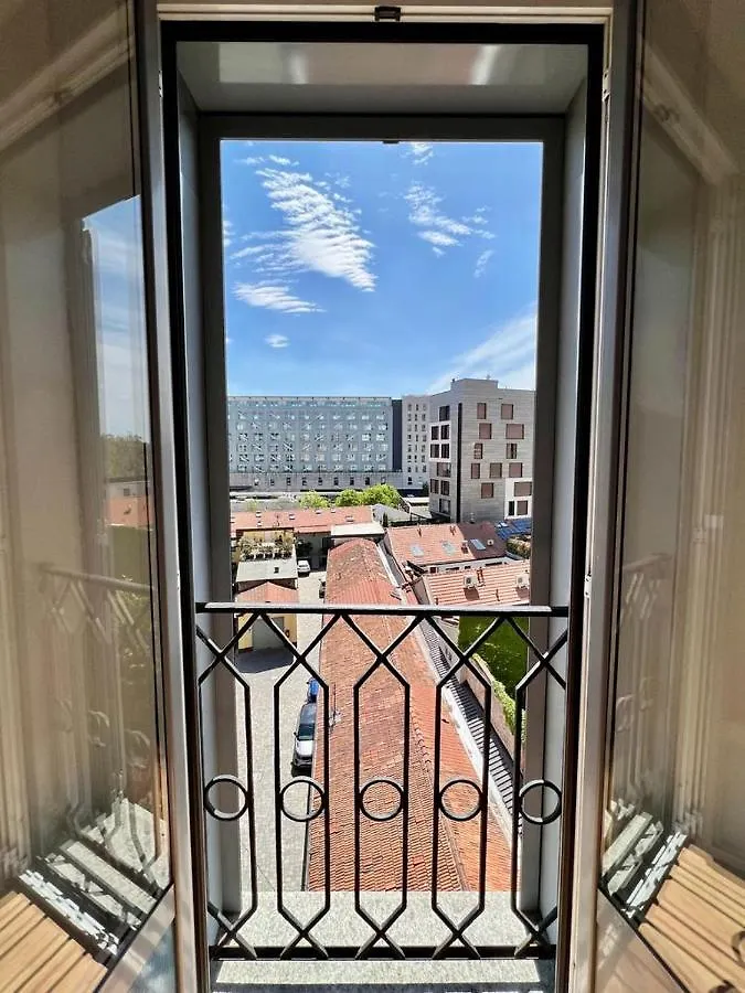 Molis'S House Hotel Milan 0*,  Italy