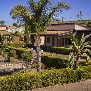https://corte-della-jbsa.sicilyhotelsitaly.net
